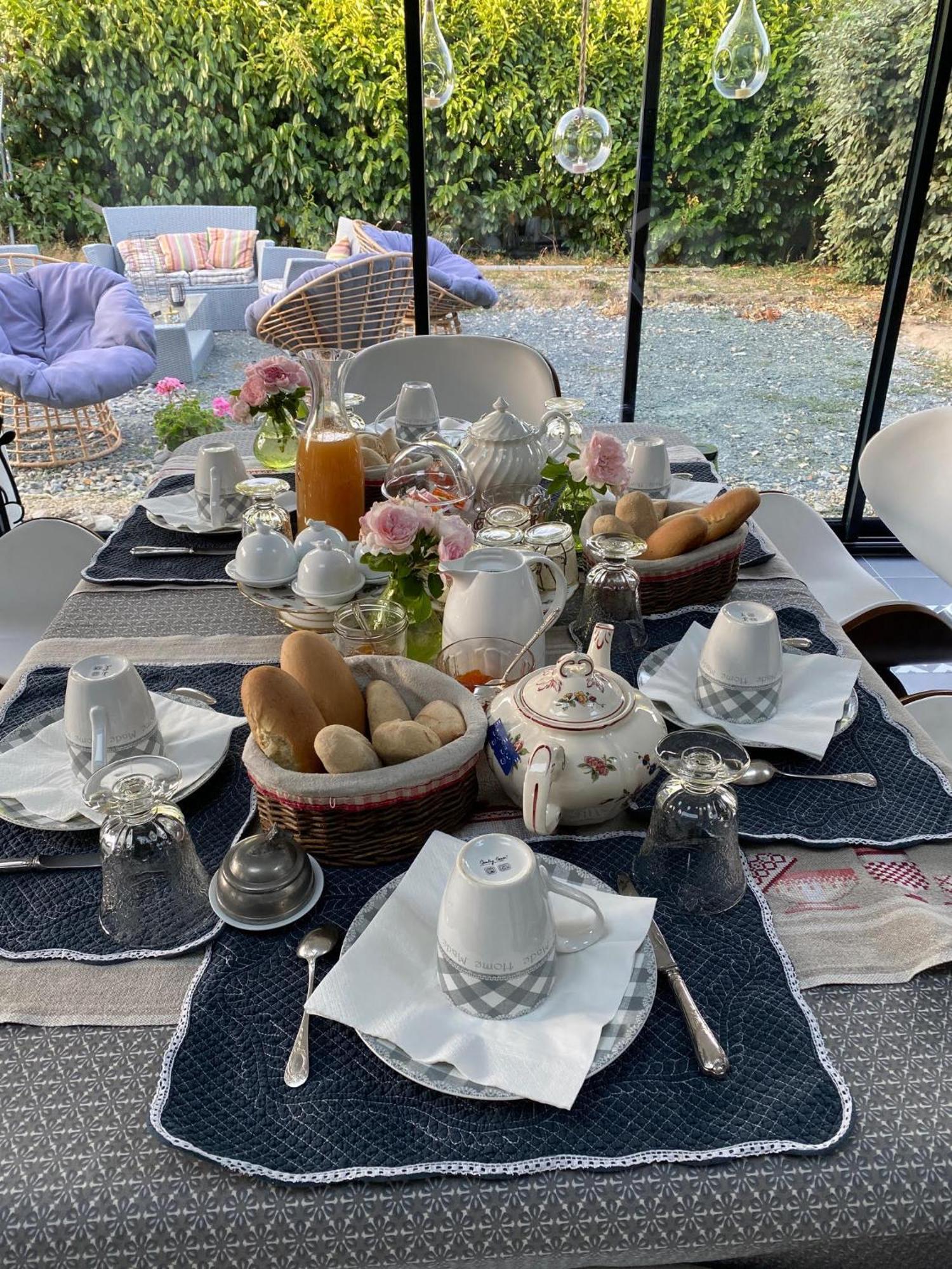 A La Guiniere Villa Couëron Buitenkant foto